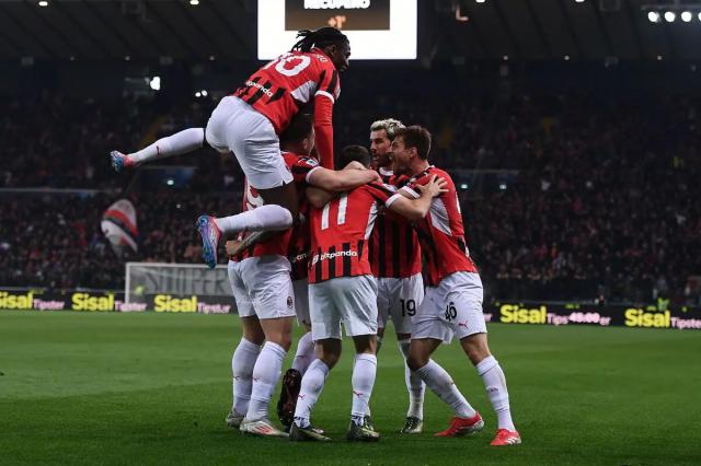 开云体育-三后卫再成避难所，米兰踢出孔塞桑时代最佳一战